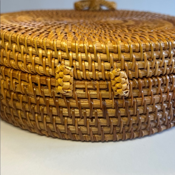 Boho Rattan Woven Circle Round Crossbody Handbag Cottagecore Summer Beach - Picture 8 of 12